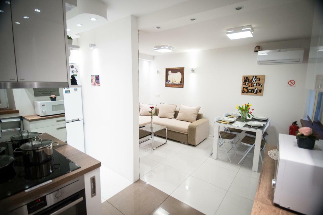 Apartamento First Floor Flat (Adults Only) Liubliana Exterior foto